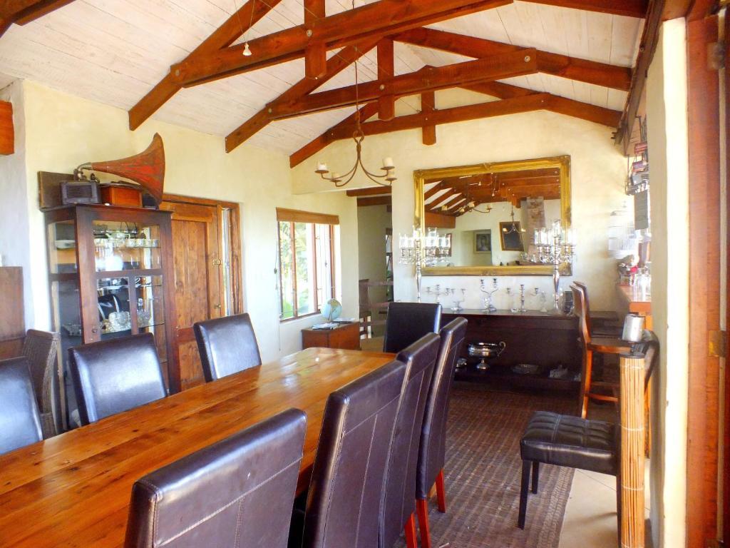 A Whale Of A View Bed & Breakfast เพลตเตนเบิร์กเบย์ ภายนอก รูปภาพ