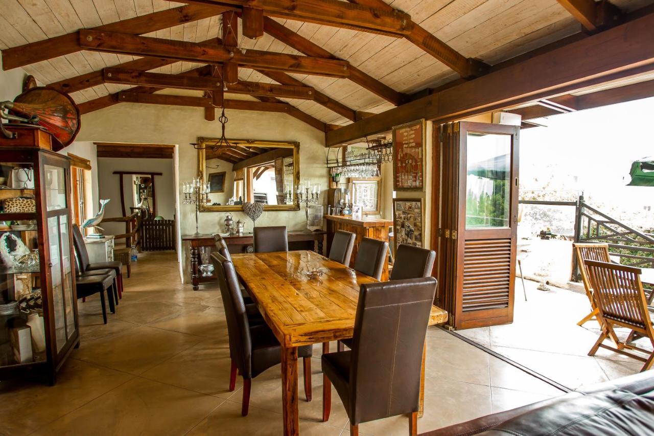 A Whale Of A View Bed & Breakfast เพลตเตนเบิร์กเบย์ ภายนอก รูปภาพ