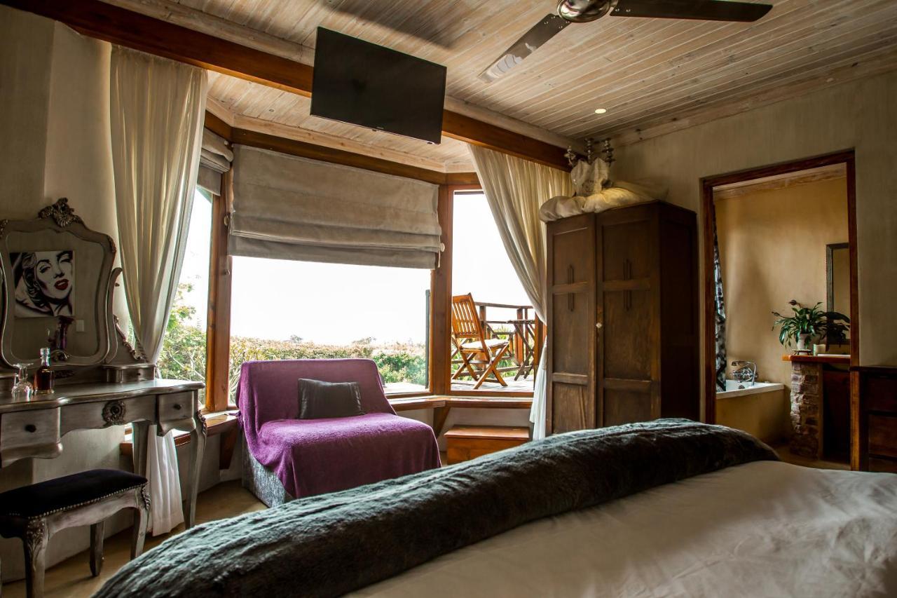 A Whale Of A View Bed & Breakfast เพลตเตนเบิร์กเบย์ ภายนอก รูปภาพ